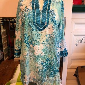 Calvin Klein longer top S